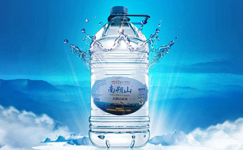 西寧桶裝水配送服務全攻略：如何選擇靠譜供應商